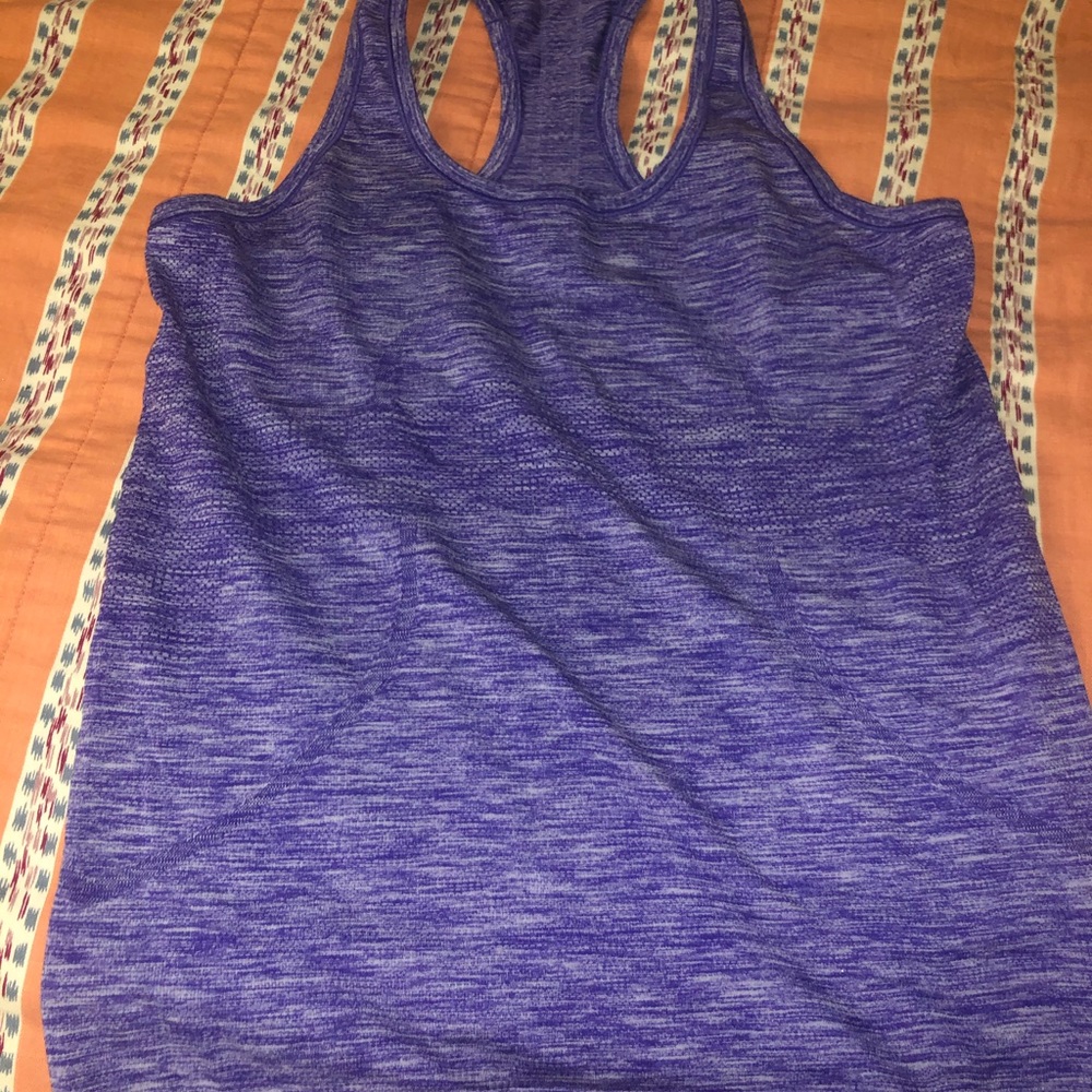 Lululemon tank top